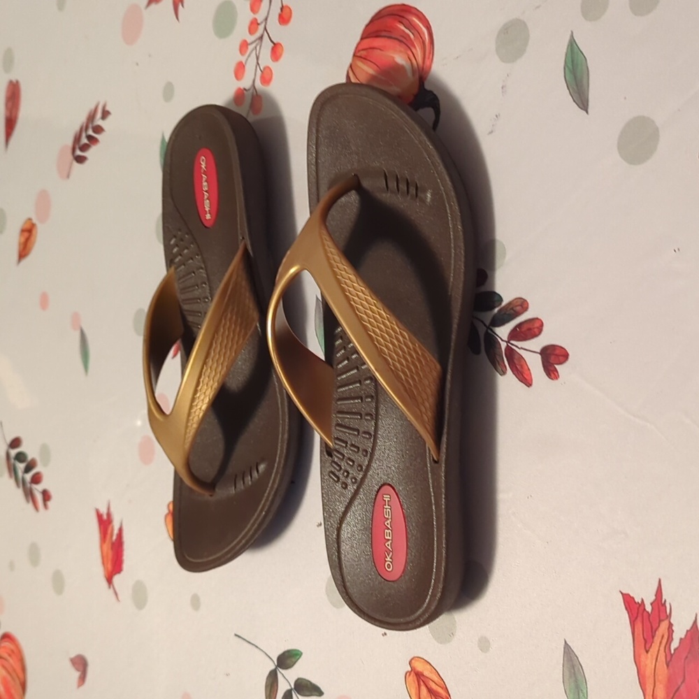 Okabashi brown sandals